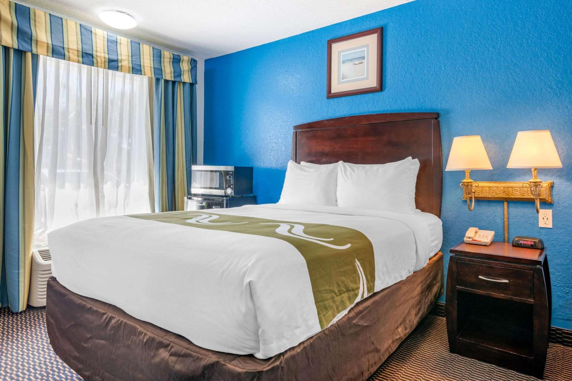 Quality Inn Sarasota North Near Lido Key Beach Zewnętrze zdjęcie